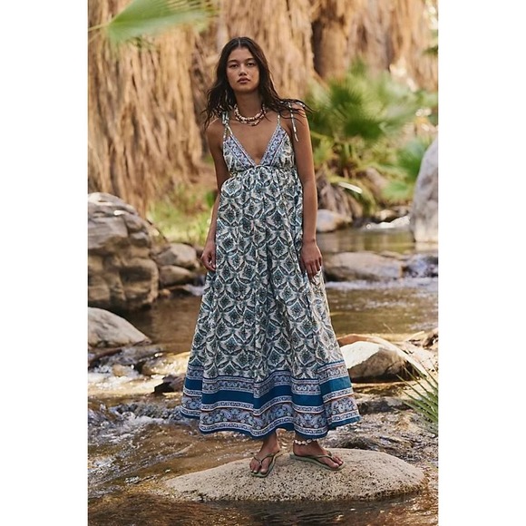 Free People Dresses & Skirts - Free People Sorrento Stroll Maxi Dress